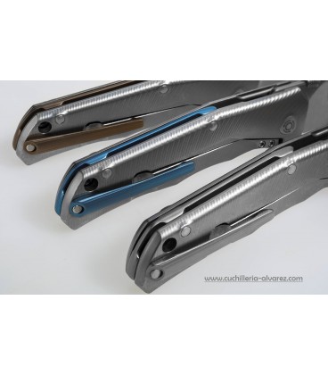 Navaja Lionsteel TRE BR FULL TITANIUM BONZE