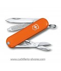 Victorinox CLASSIC SD "MANGO TANGO" 06223.83G