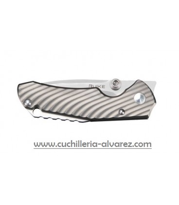Navaja RUIKE M671-TZ