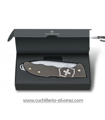 Victorinox HUNTER PRO 0.9415.L22 THUNDER GRAY ALOX SCALES