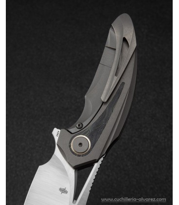 Navaja BESTECH Nuke Framelock Dark Gray BTKT2107C