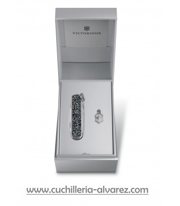 Victorinox CLASSIC SD Brilliant Crystal 0.6221.35
