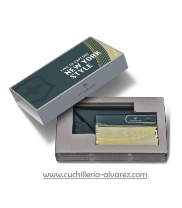 Victorinox SWISSCARD CLASSIC New York Style 0.7100.E223