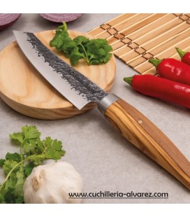 Cuchillo 3 CLAVELES TAKUMI 01067 para verduras