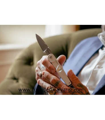 Navaja Extrema ratio LKU01 URBAN SIDERAL 0243U/SD-ARG