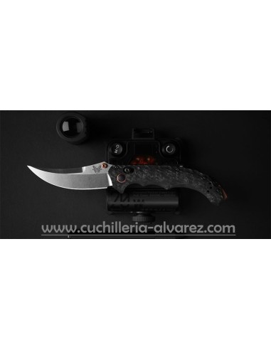 Benchmade Mini Bedlam Carbon Fiber 593BK-01 con acero inoxidableCPM-S90V