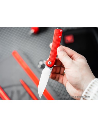 Boker Plus Fire Ant Red 01BP0008 con hoja en acero inoxidable 1.4116, empuñadura de polipropileno rojo.