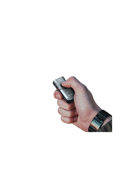 Linterna Fenix E06R