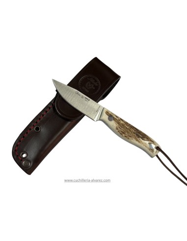 Nieto Grillo  Asta de Ciervo 130-CIER, hoja drop point en acero inoxidable Bohler N695