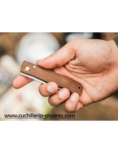 Boker PLUS Rusticus Medium 01BP0041 con hoja en acero inoxidable 420