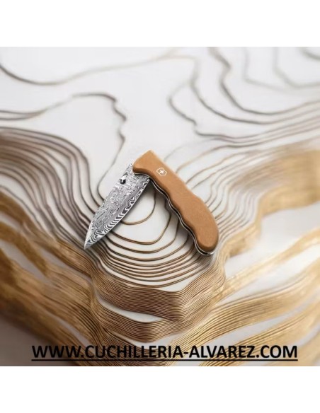 Victorinox Evoke Wood Damast Edición Limitada 2026 0.9410.J26