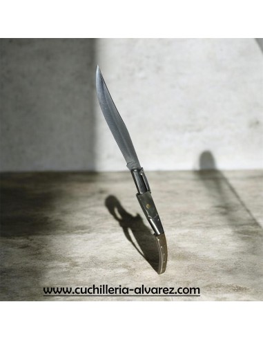 Navaja J.J. Martinez Nº 99T Asta de toro santa cruz de mudela