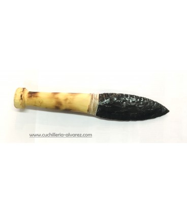 Cuchillo PREHISTORICO de OBSIDIANA